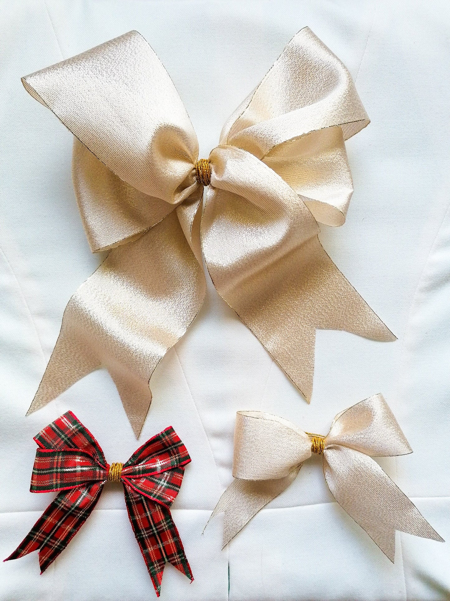 Gold bow ornaments