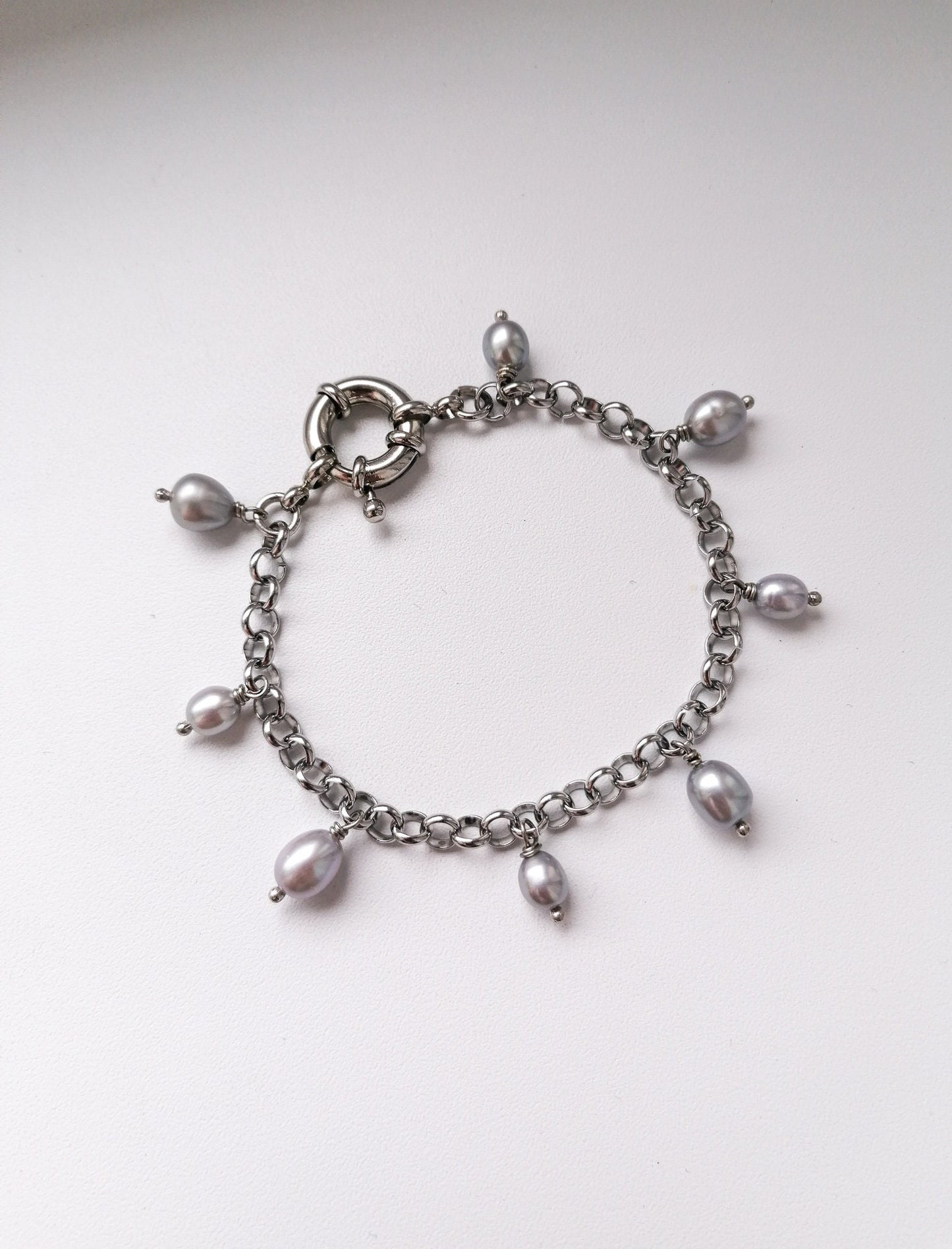 Gray pearl charm bracelet