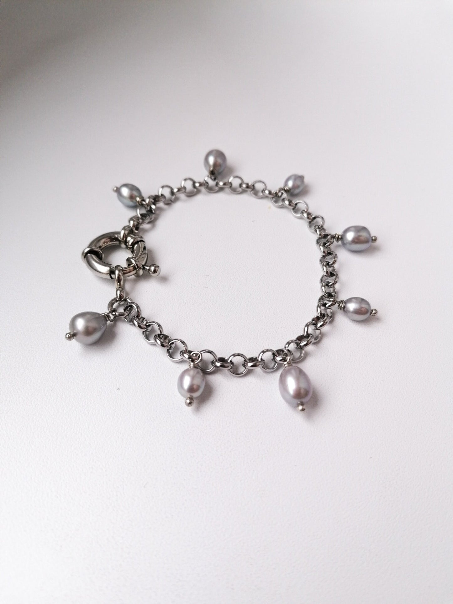 Gray pearl charm bracelet