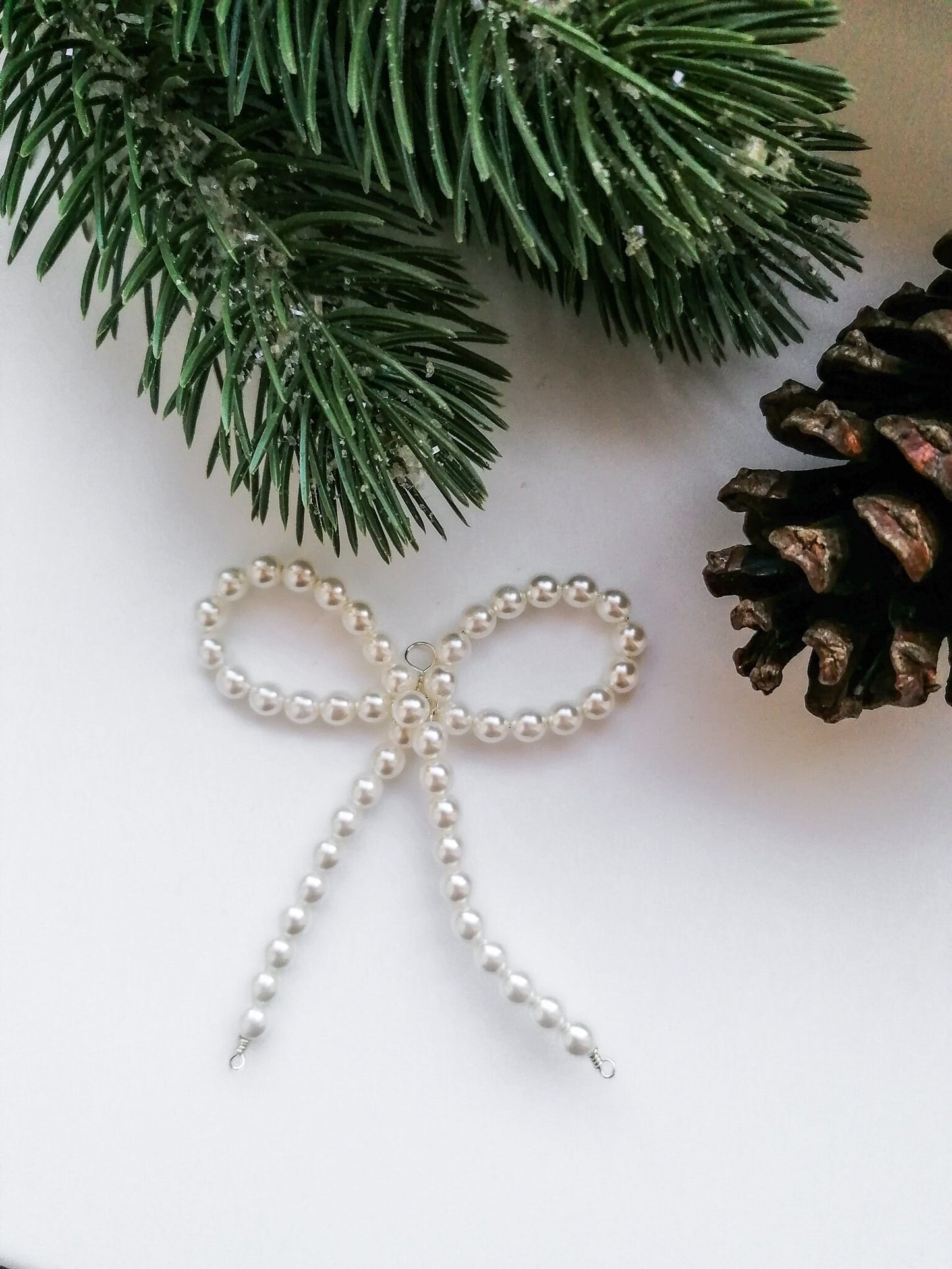 Pearl bow christmas ornaments